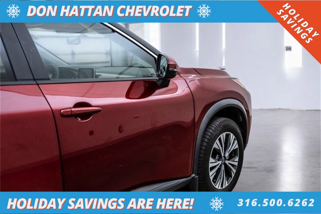 Used 2023 Nissan Rogue SV image 37