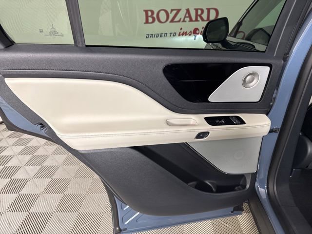New 2025 Lincoln Aviator Reserve w/ Equipment Group 201A image 19
