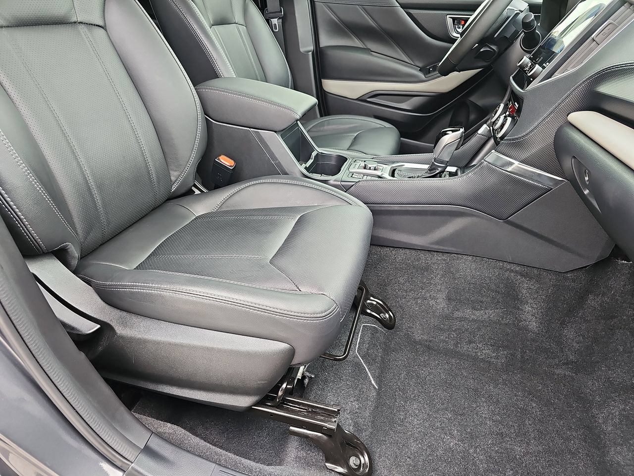 Certified 2024 Subaru Forester Limited AWD/4WD image 13