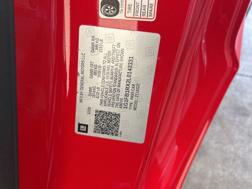 Used 2020 Chevrolet Camaro LT image 39