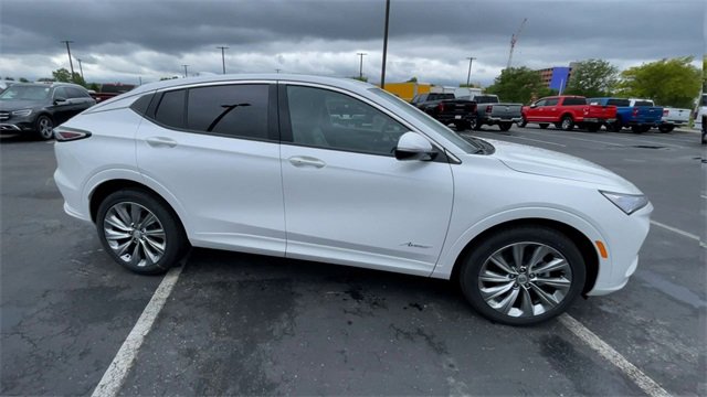 New 2025 Buick Envista Avenir image 3