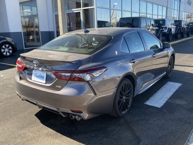 Used 2024 Toyota Camry XSE image 8