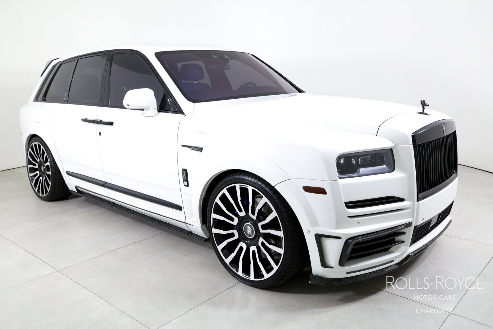 Used 2024 Rolls-Royce Cullinan AWD/4WD image 6