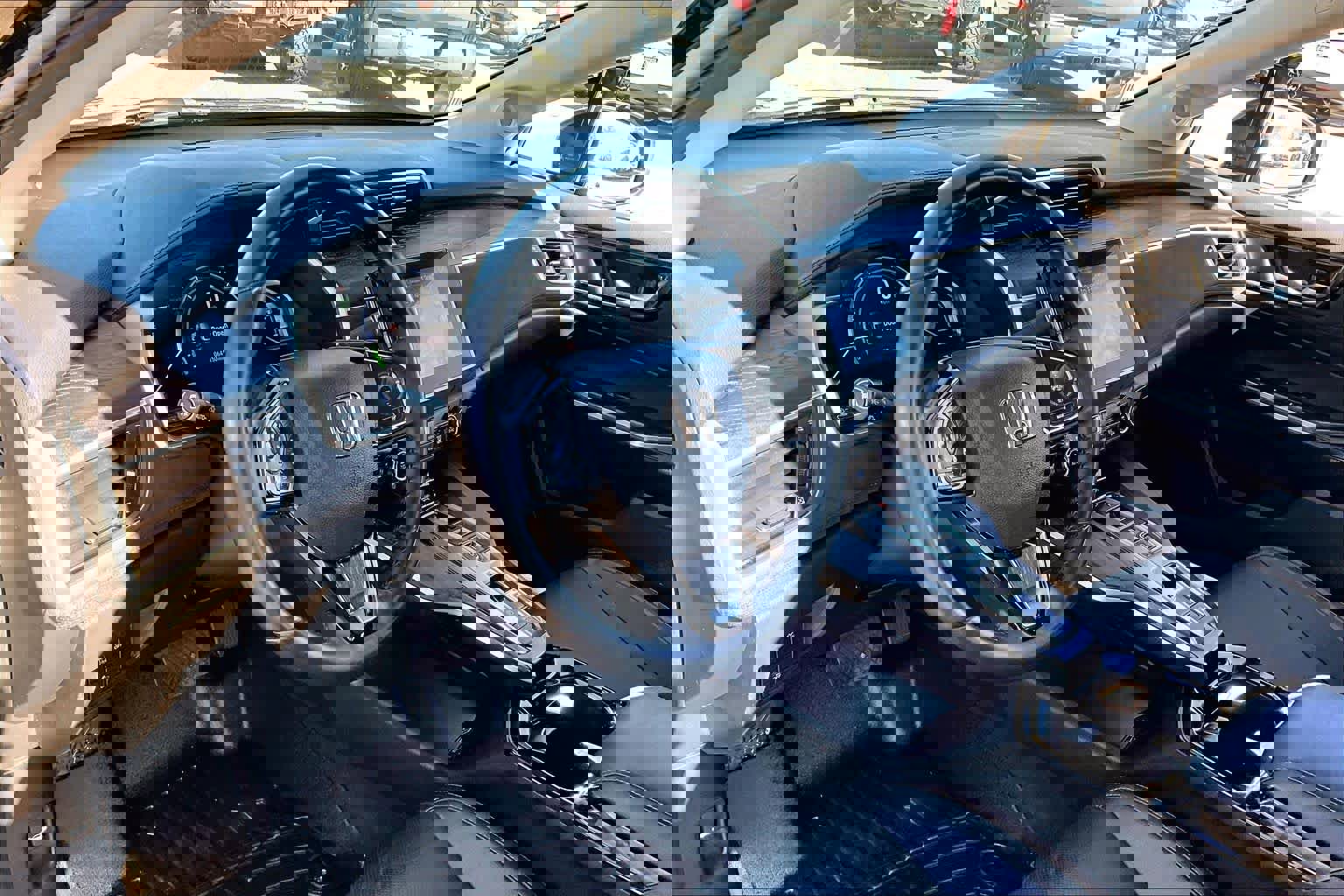 Used 2018 Honda Clarity Touring image 18