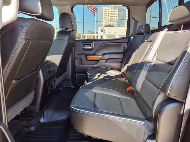 Used 2017 Chevrolet Silverado 2500 High Country w/ Duramax Plus Package image 5