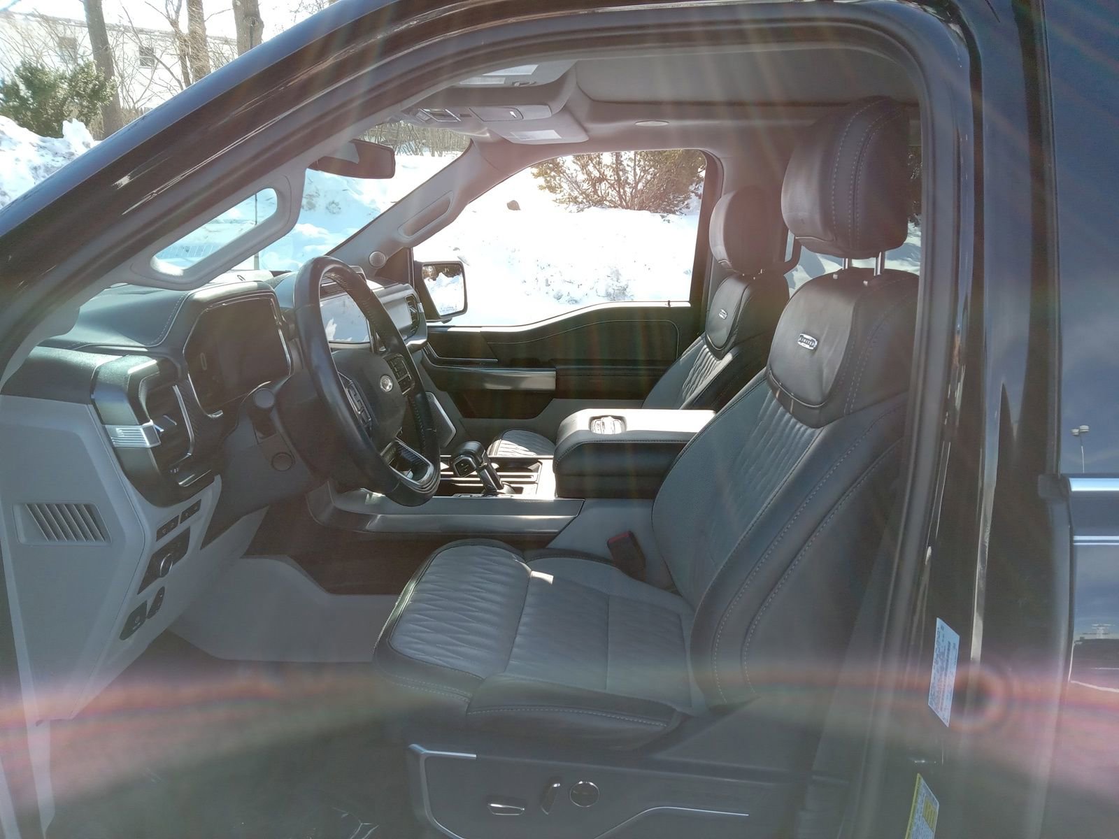 Used 2021 Ford F150 Limited image 12