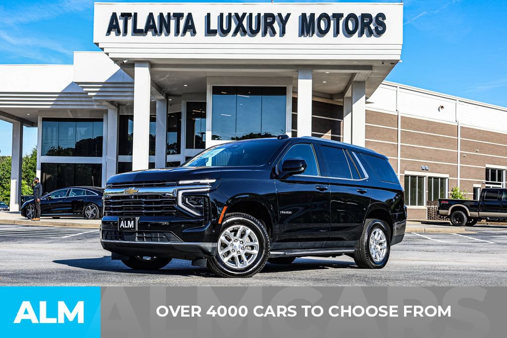 Used 2025 Chevrolet Tahoe LT AWD/4WD image 2