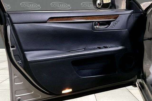 Used 2015 Lexus ES 350 w/ Premium Package image 11