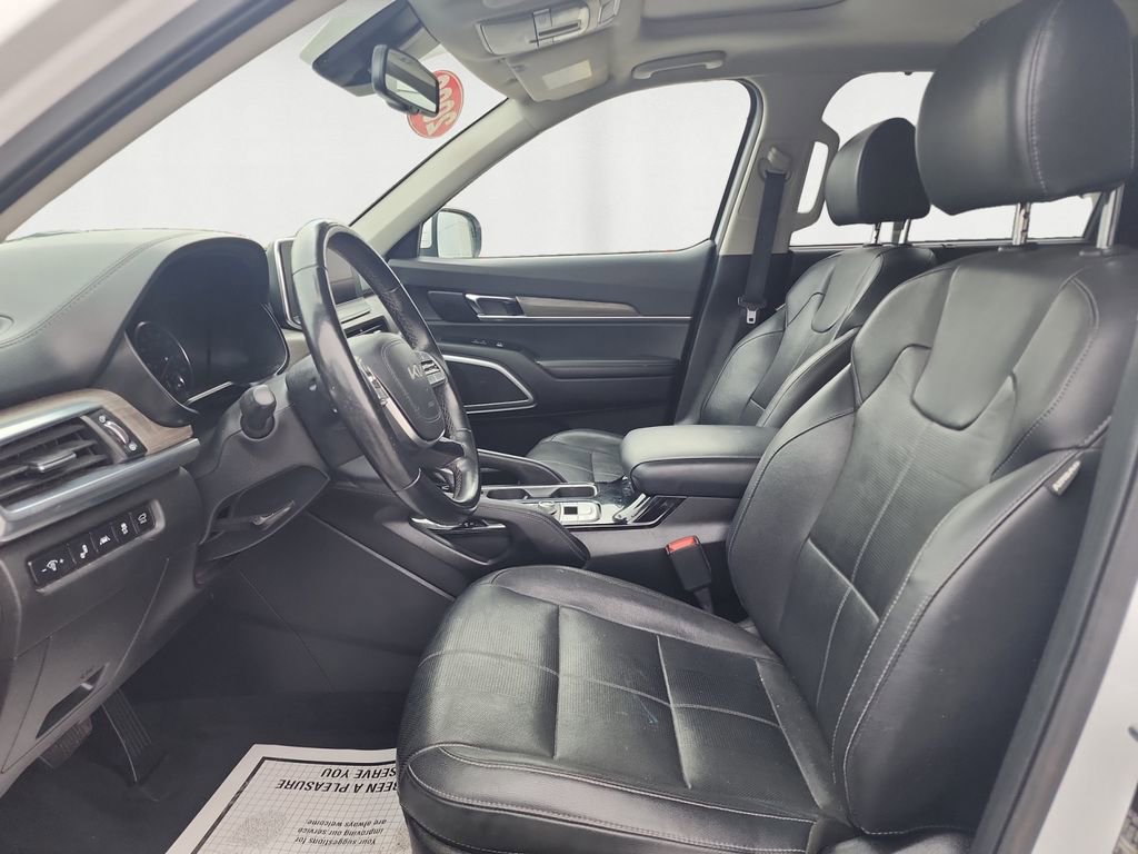 Used 2022 Kia Telluride EX w/ EX Premium Package image 9