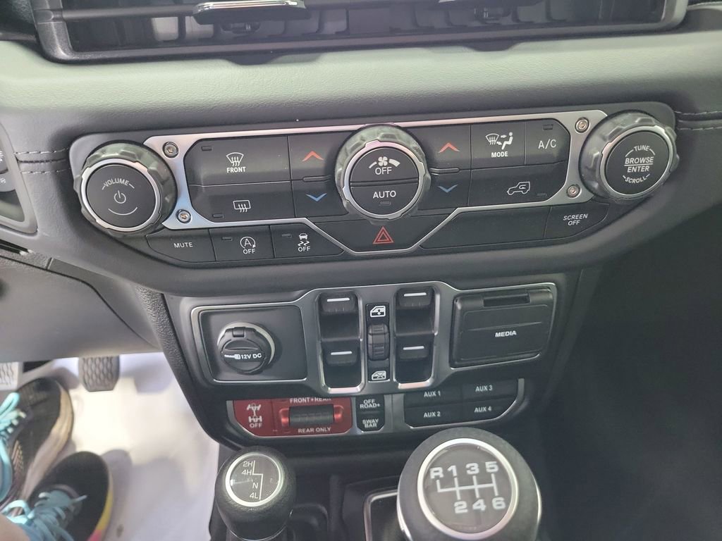 New 2026 Jeep Wrangler Unlimited Rubicon image 14