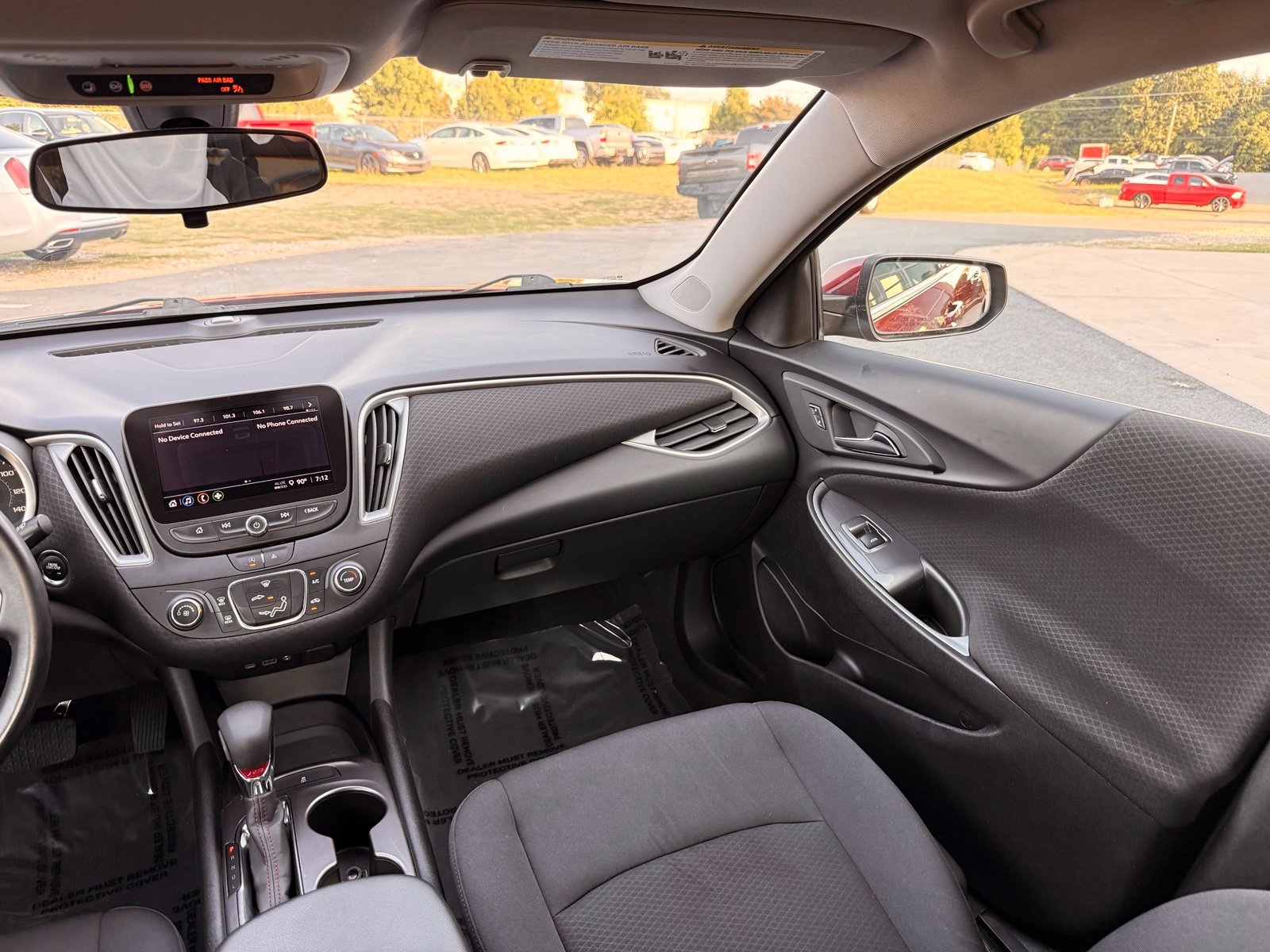 Used 2022 Chevrolet Malibu RS FWD image 23