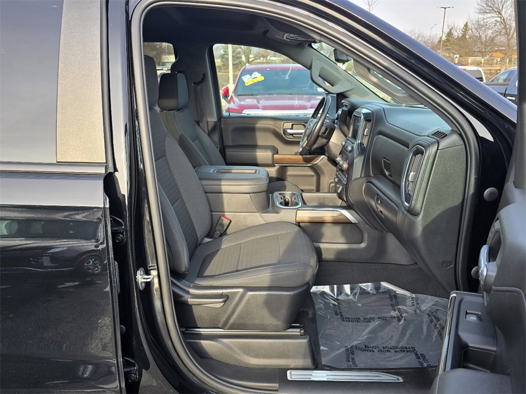 Certified 2021 Chevrolet Silverado 1500 LT Trail Boss w/ Safety Package image 32