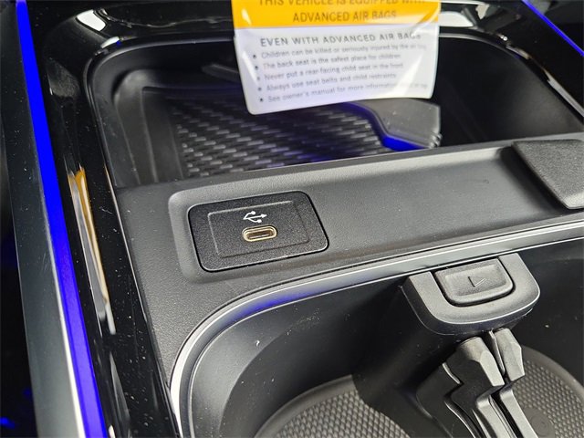 New 2026 Mercedes-Benz GLB 250 4MATIC image 15