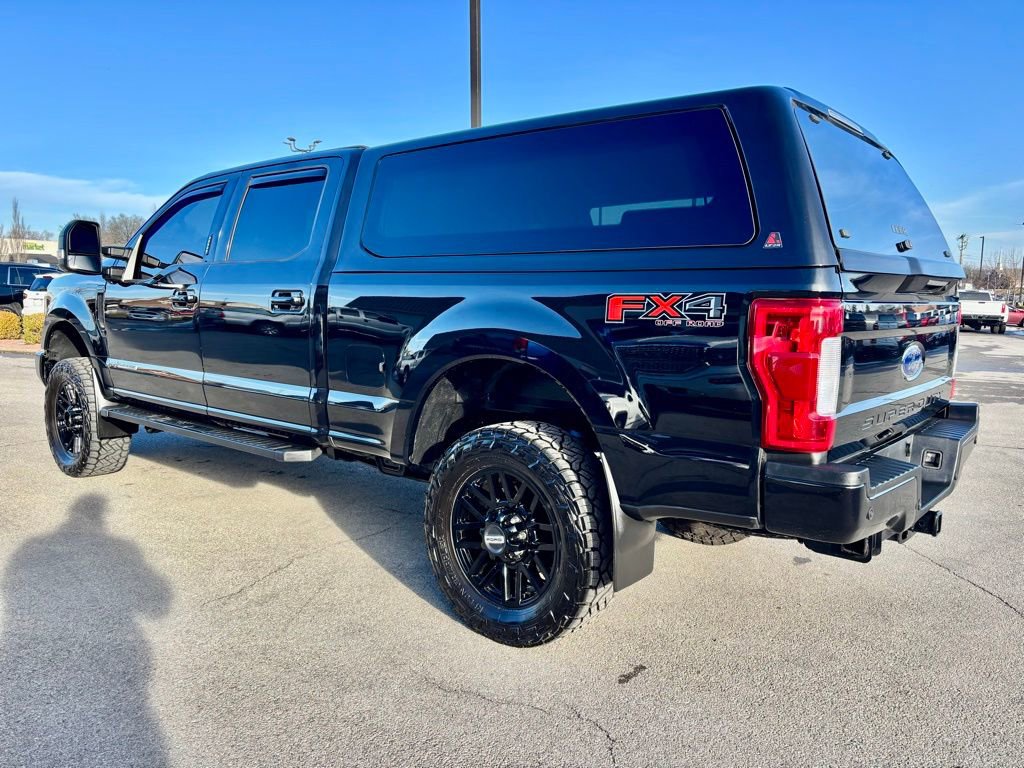 Used 2019 Ford F350 Lariat w/ Lariat Ultimate Package image 3