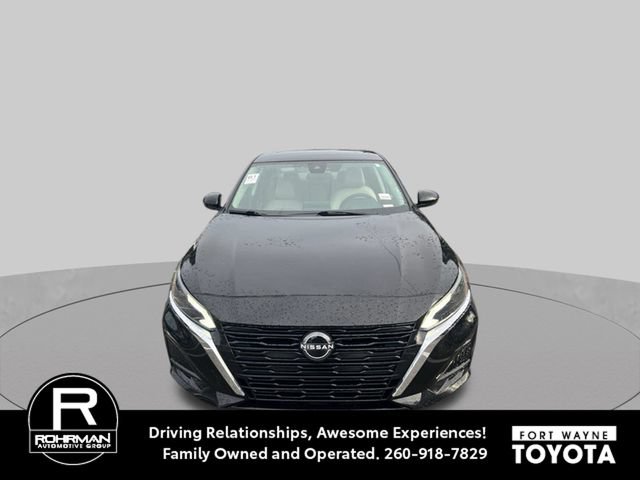 Used 2023 Nissan Altima 2.5 SV