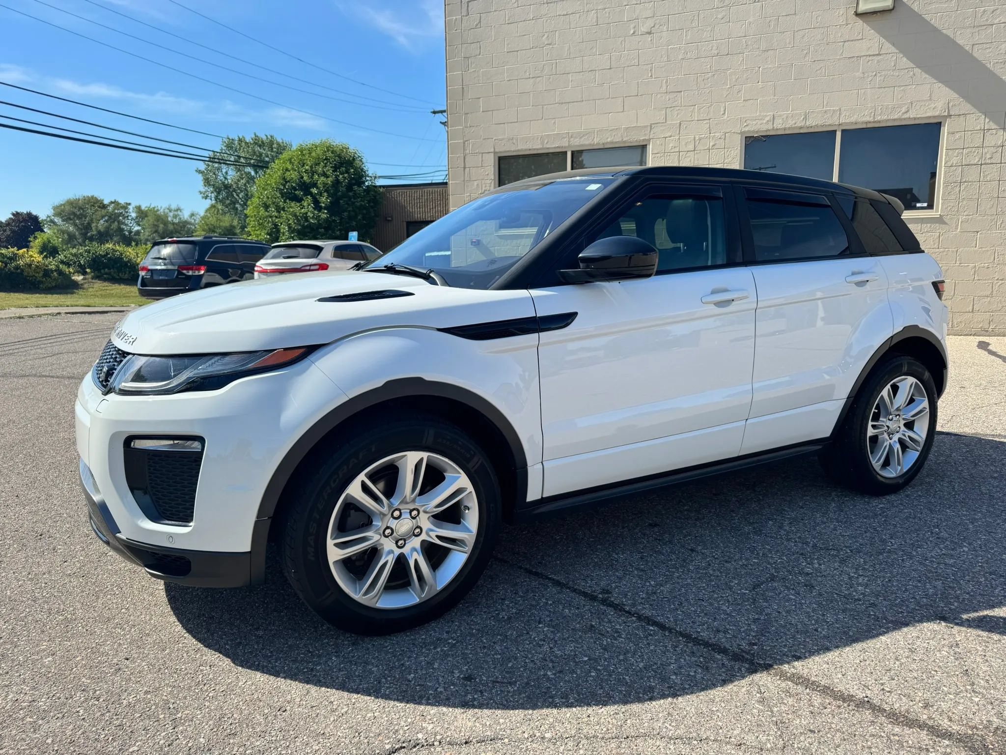 Used 2016 Land Rover Range Rover Evoque HSE Dynamic AWD/4WD image 4