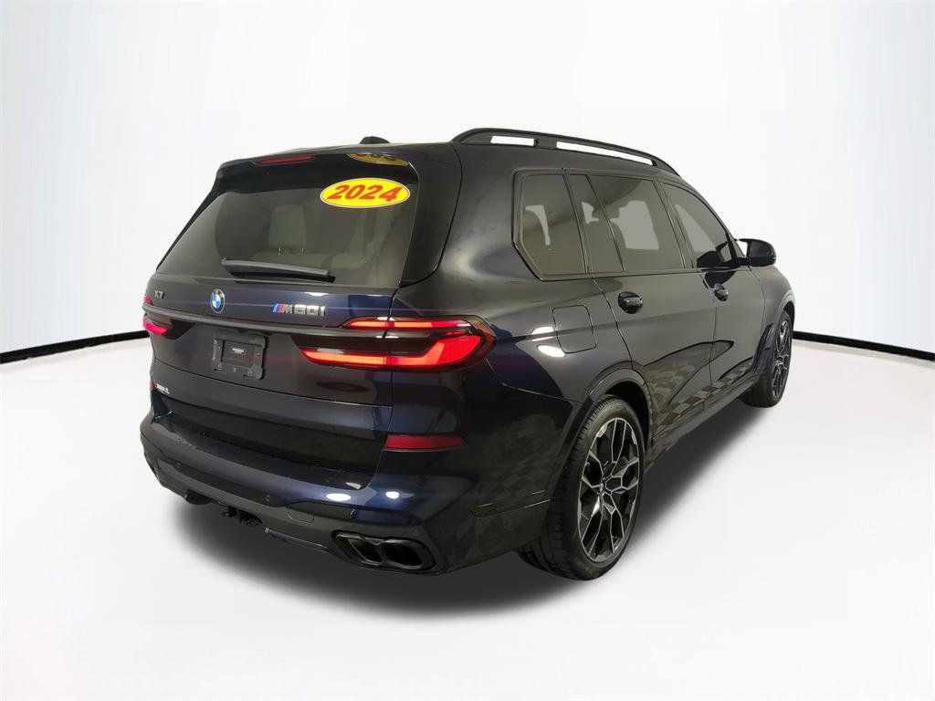 Used 2024 BMW X7 M60i w/ Executive Package image 5