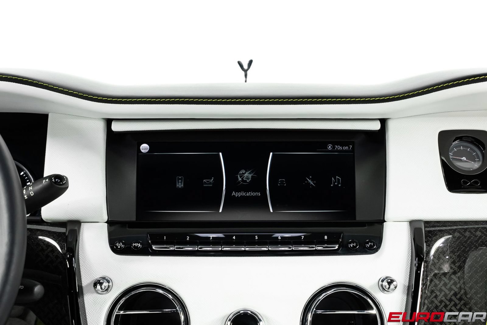 Used 2021 Rolls-Royce Cullinan Black Badge AWD/4WD image 32