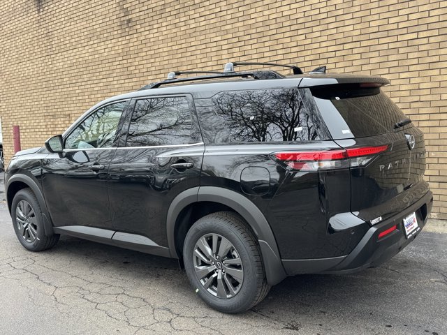 New 2026 Nissan Pathfinder SV image 24