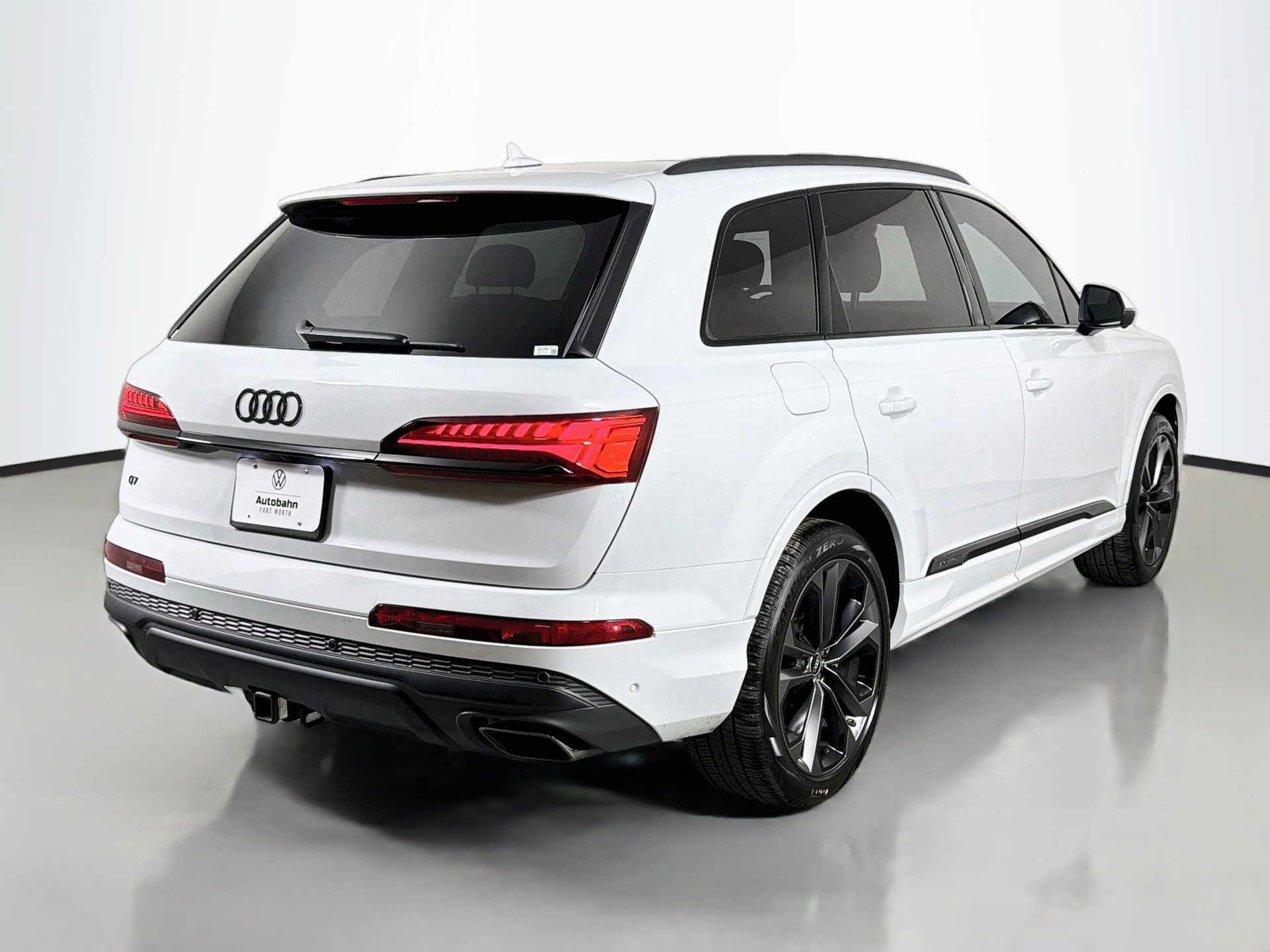 Used 2025 Audi Q7 3.0T Premium Plus w/ Premium Plus Package AWD/4WD image 5