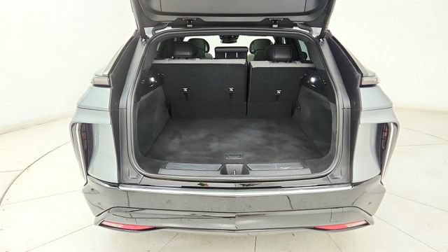 Used 2024 Cadillac Lyriq Tech RWD image 27