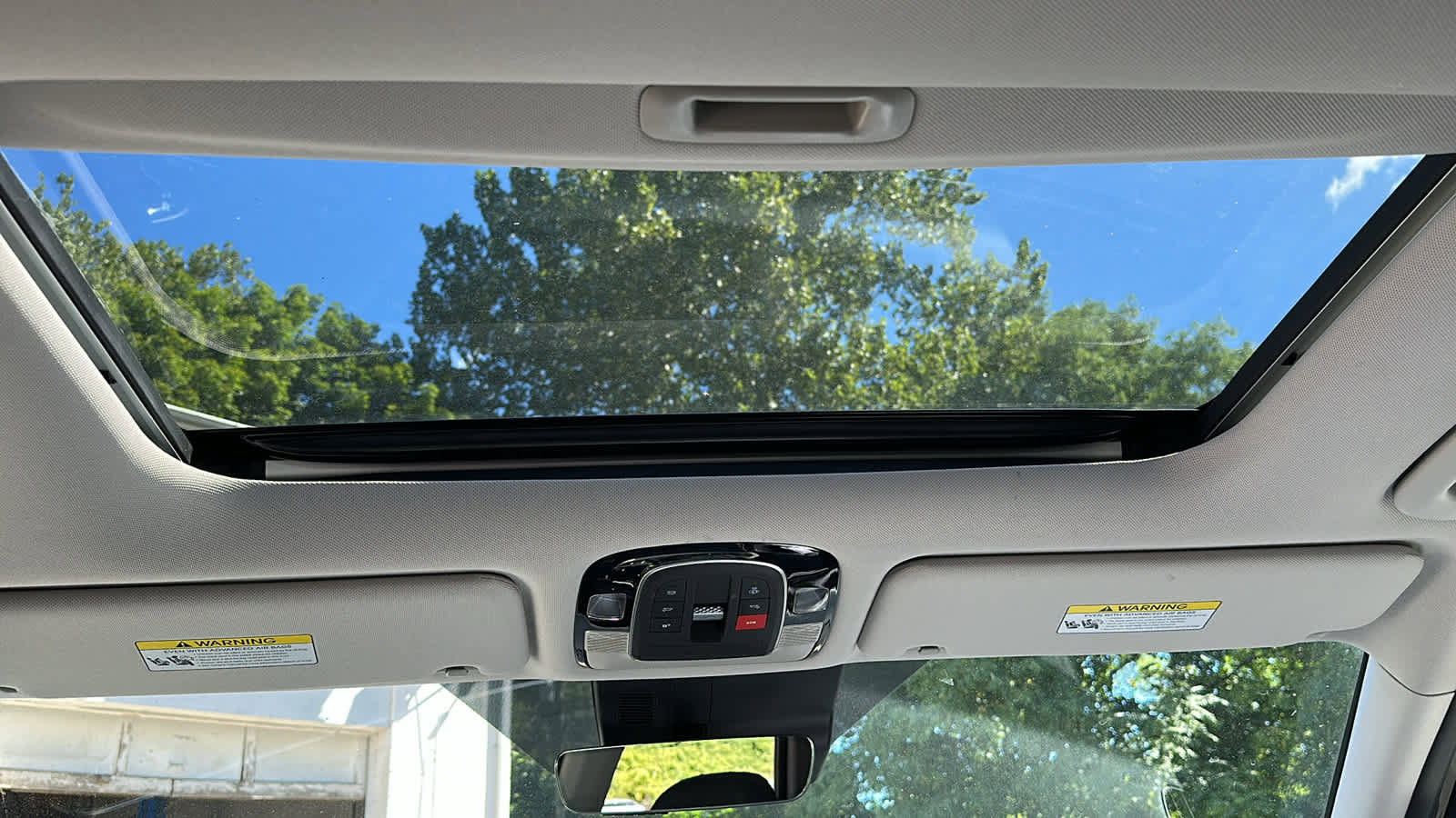 Used 2024 Hyundai Palisade SEL w/ Premium Package image 27