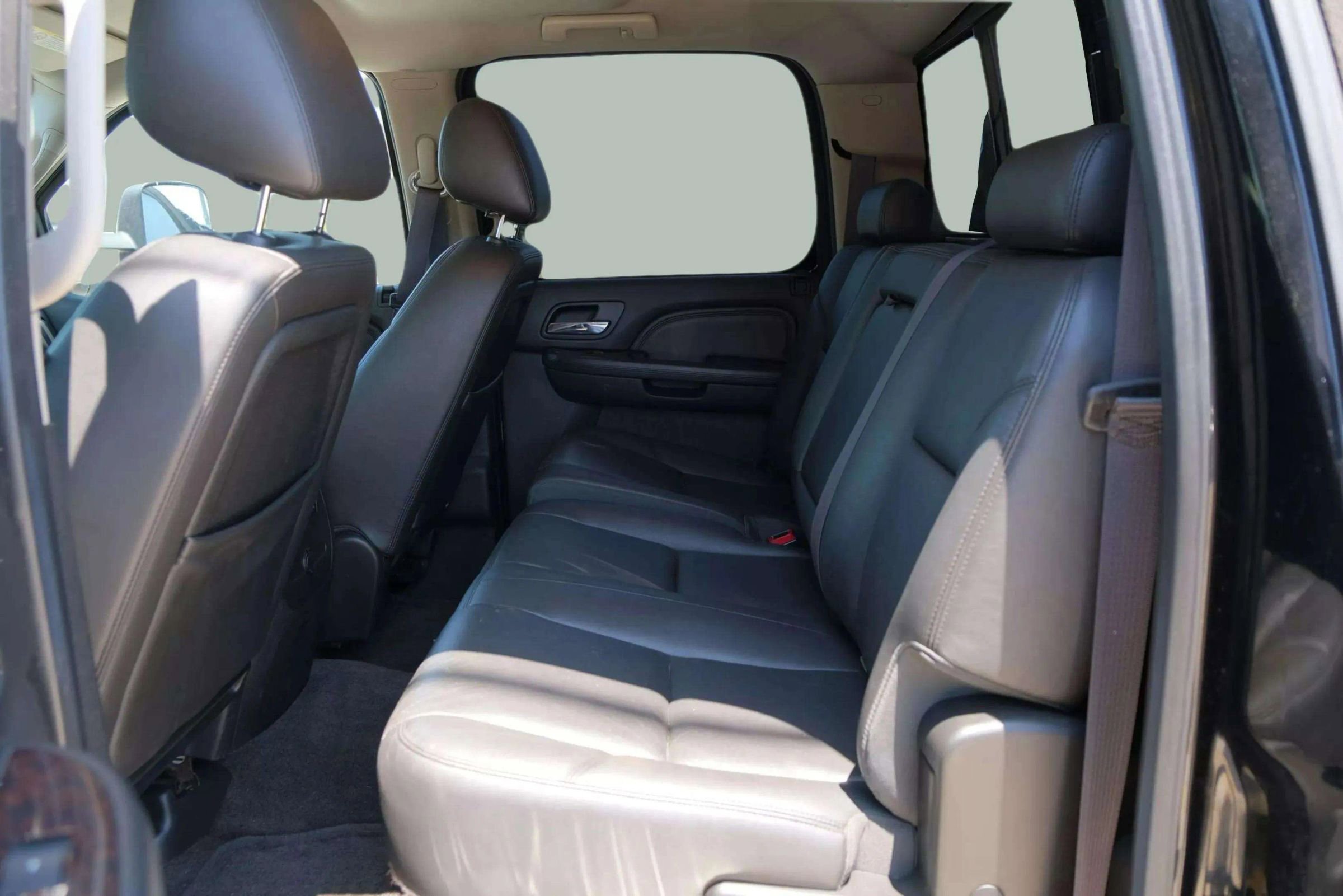 Used 2014 GMC Sierra 2500 Denali image 40