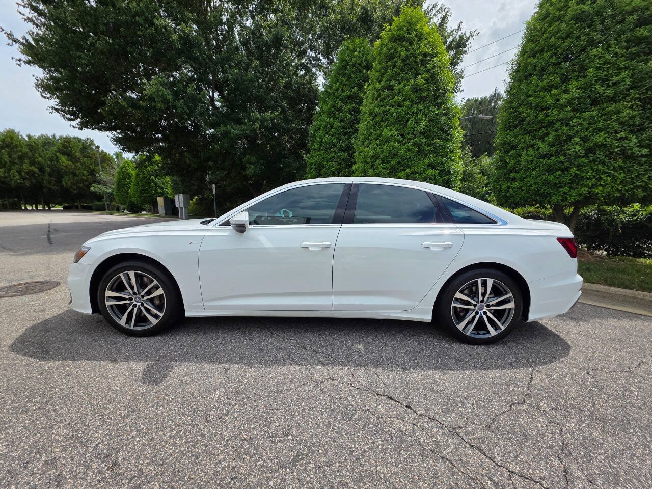 Used 2019 Audi A6 3.0T Premium w/ Convenience Package AWD/4WD image 2