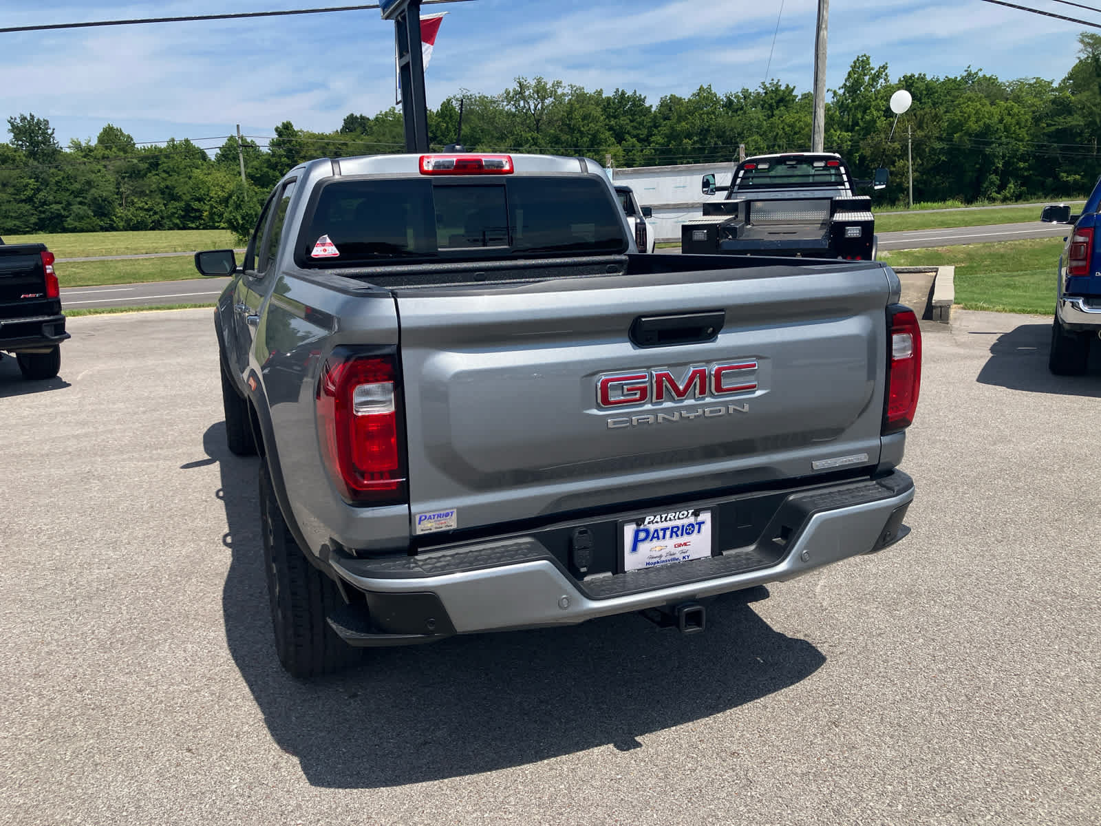 New 2026 GMC Canyon Elevation w/ Convenience Package RWD image 6