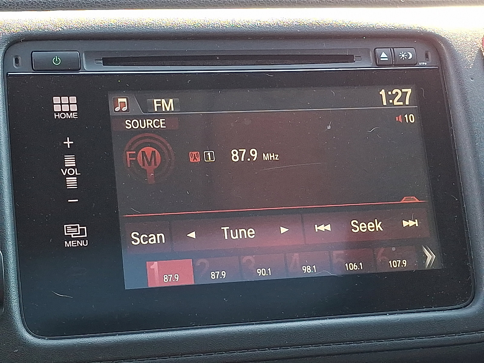 Used 2018 Honda HR-V EX image 17