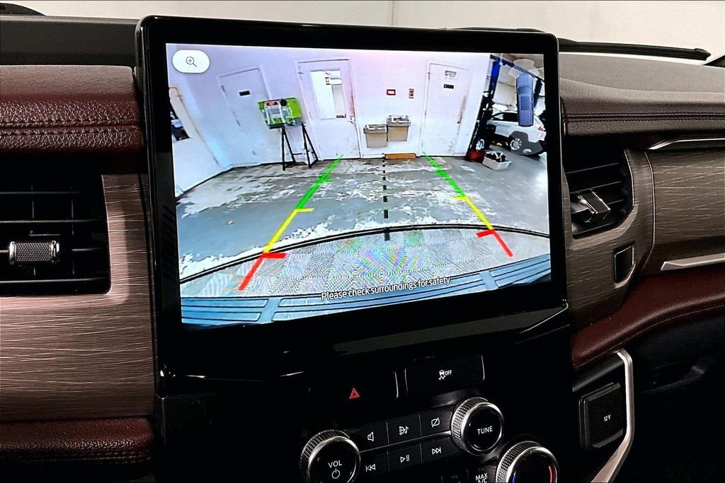 Used 2023 Ford Expedition Max Limited image 21