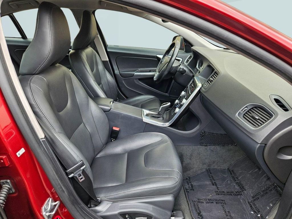 Used 2016 Volvo S60 T5 Premier w/ Climate Package AWD/4WD image 29