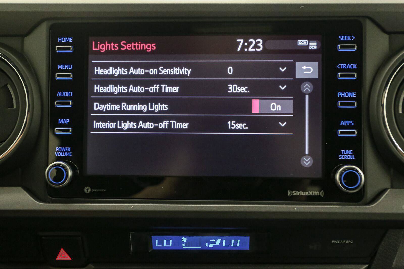 Used 2023 Toyota Tacoma TRD Off-Road AWD/4WD image 27