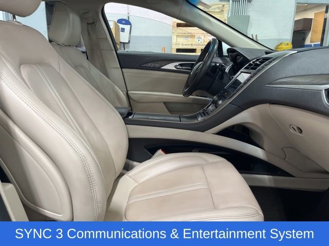 Used 2020 Lincoln MKZ Reserve w/ Elements Package image 31