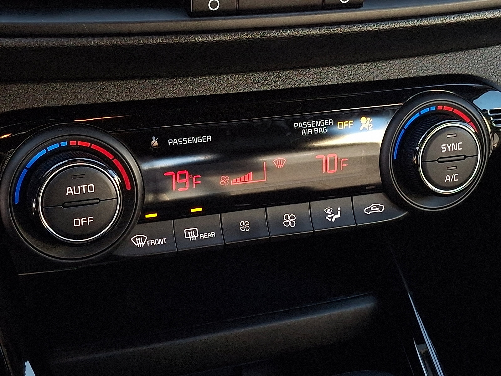 Certified 2022 Kia Forte GT-Line image 15