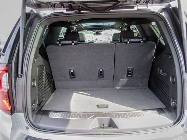 New 2026 GMC Yukon Denali w/ Sun & Power Step Package image 10