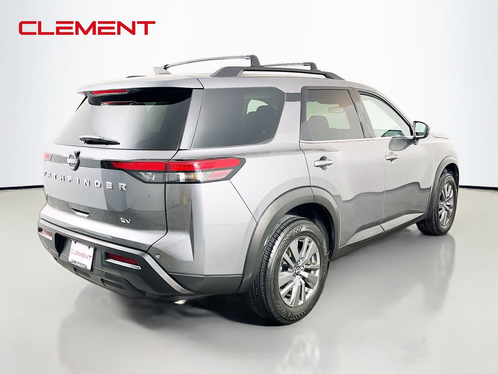 Used 2023 Nissan Pathfinder SV FWD image 7