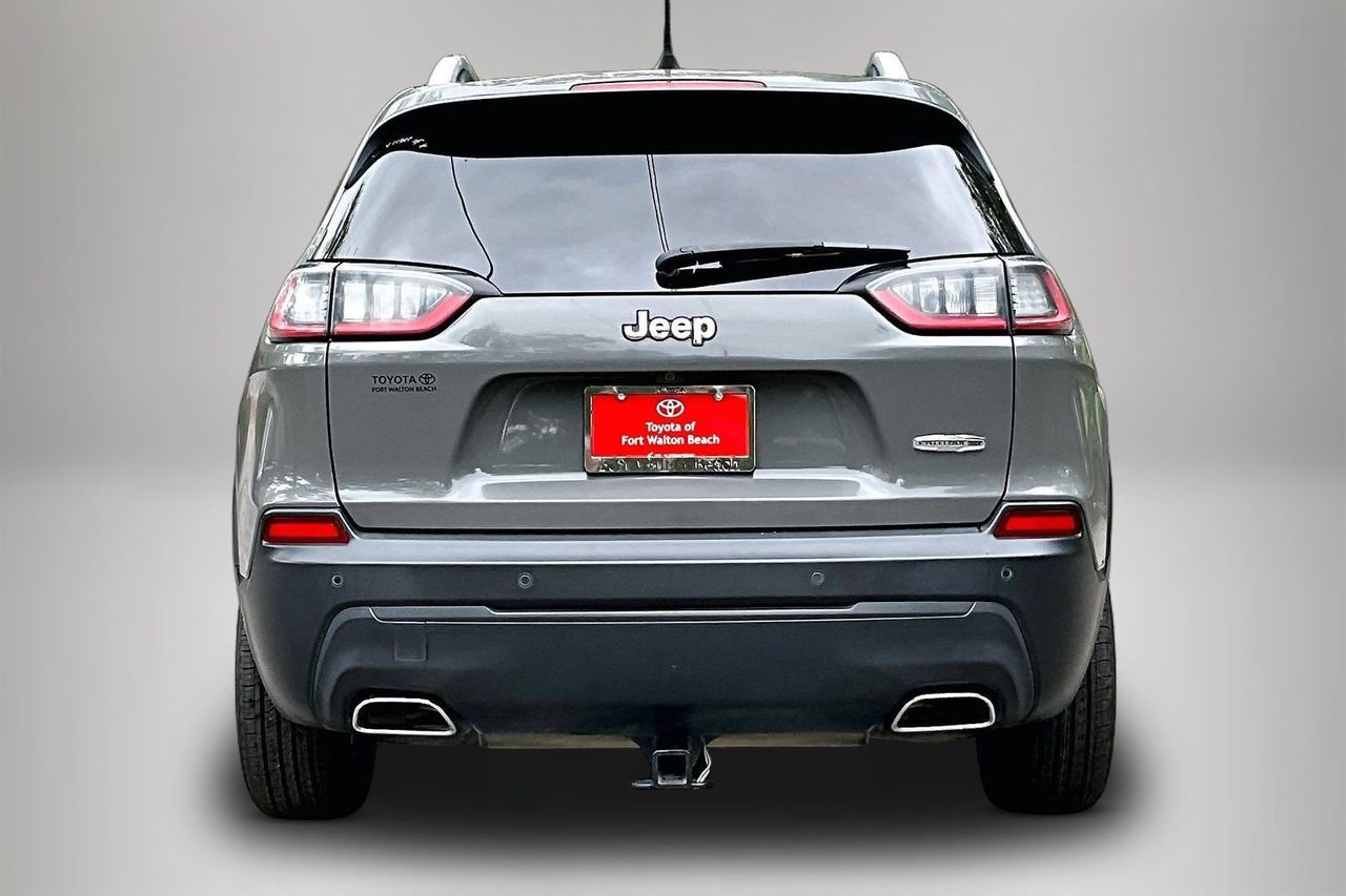 Used 2021 Jeep Cherokee Latitude Lux w/ Comfort/Convenience Group FWD image 6