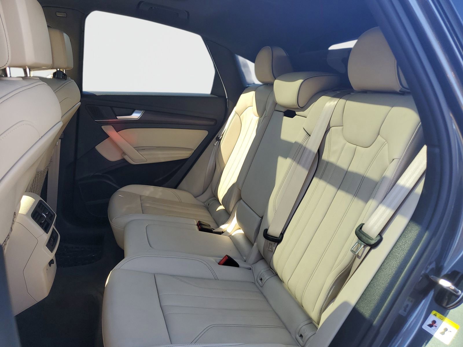 Used 2022 Audi Q5 2.0T Premium Plus w/ Premium Plus Package image 14