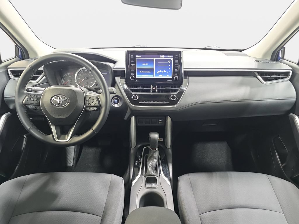 Used 2022 Toyota Corolla Cross LE AWD/4WD image 12