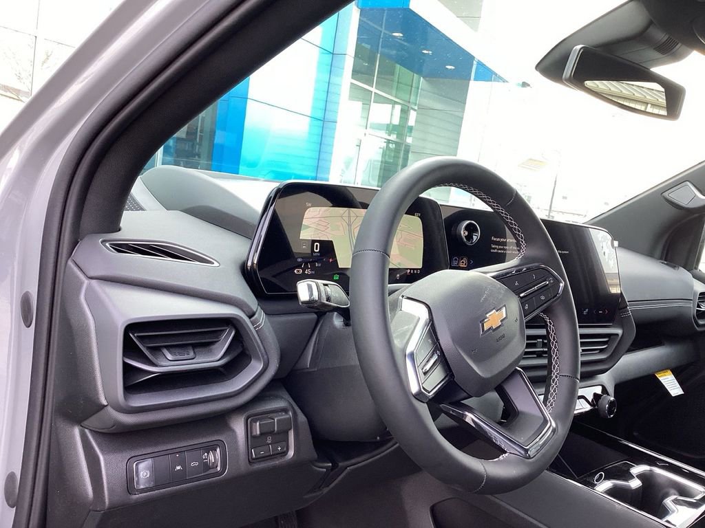 New 2026 Chevrolet Silverado EV LT AWD/4WD image 9