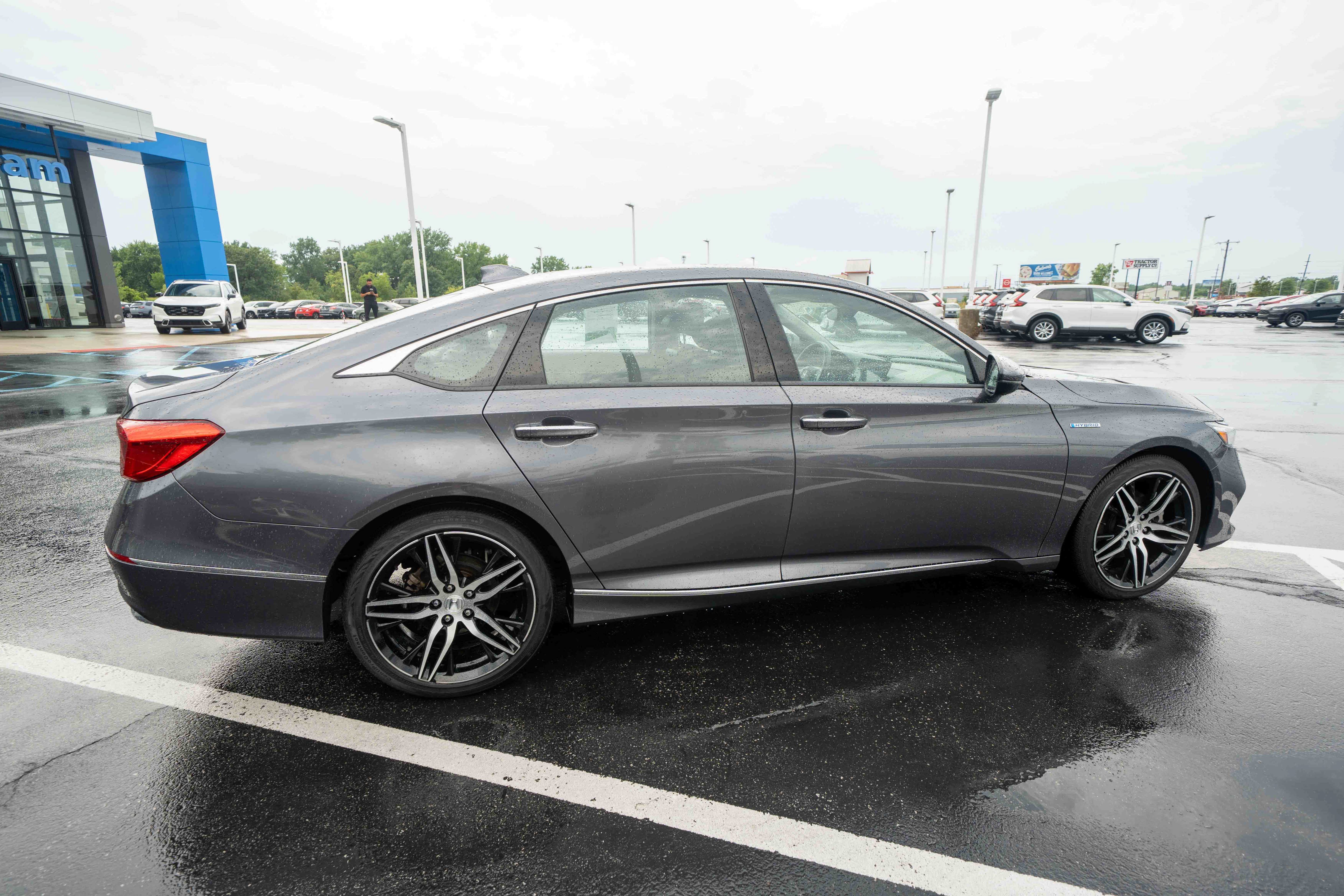 Used 2022 Honda Accord Touring image 6