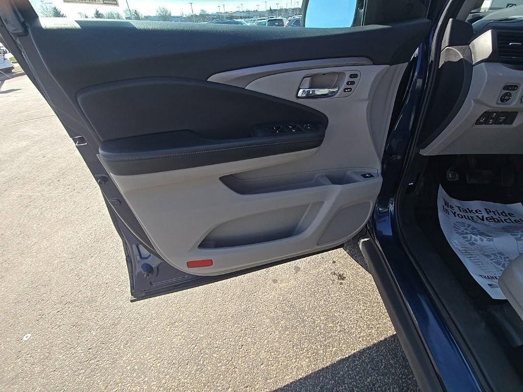 Used 2023 Honda Ridgeline RTL image 14