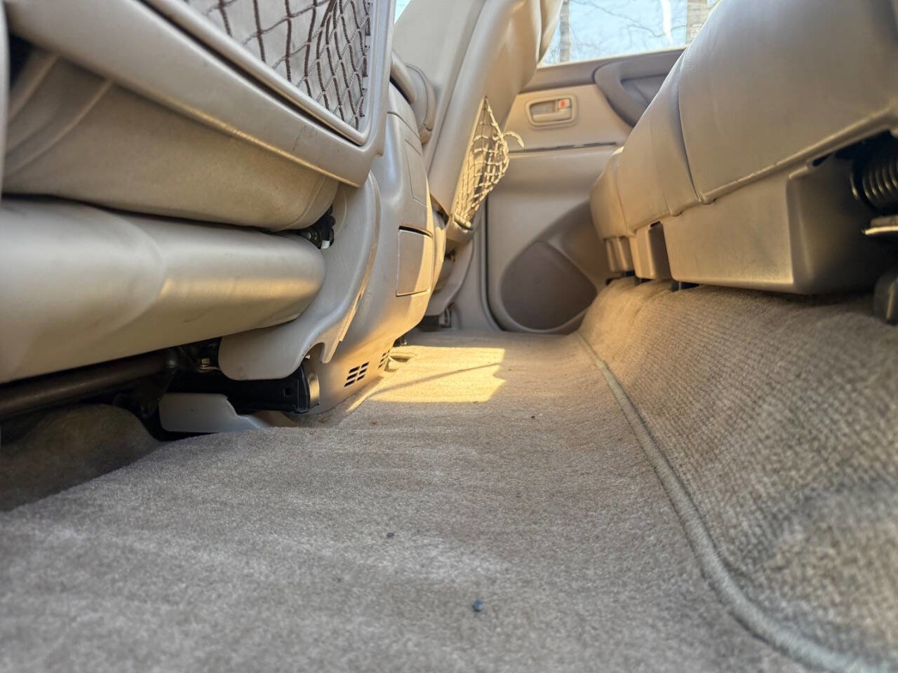 Used 2001 Toyota Land Cruiser image 67