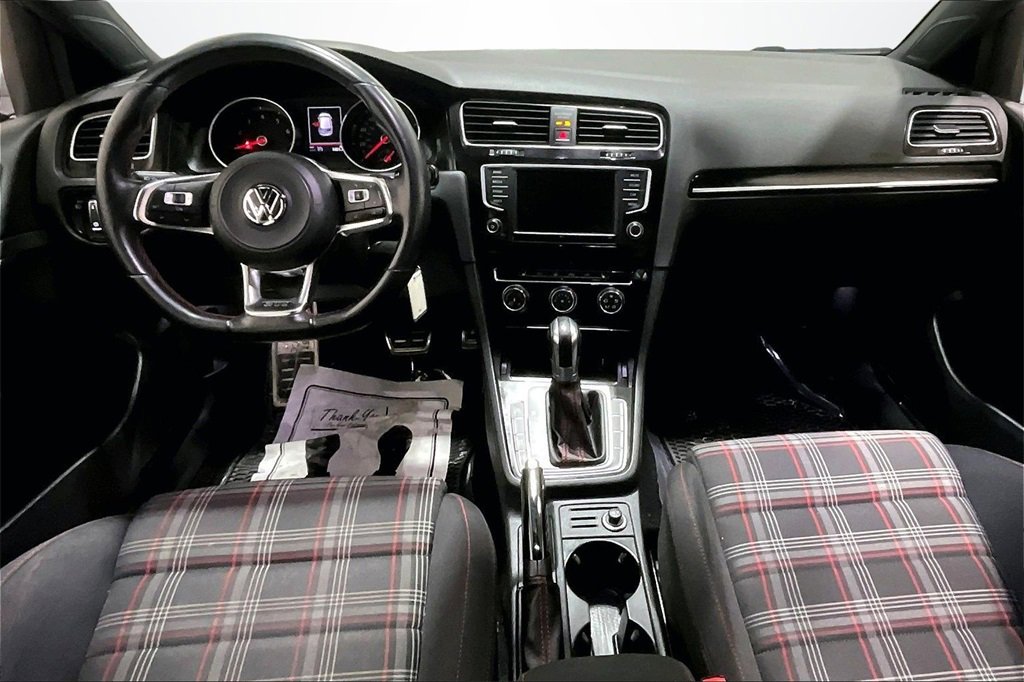 Used 2017 Volkswagen GTI S image 7