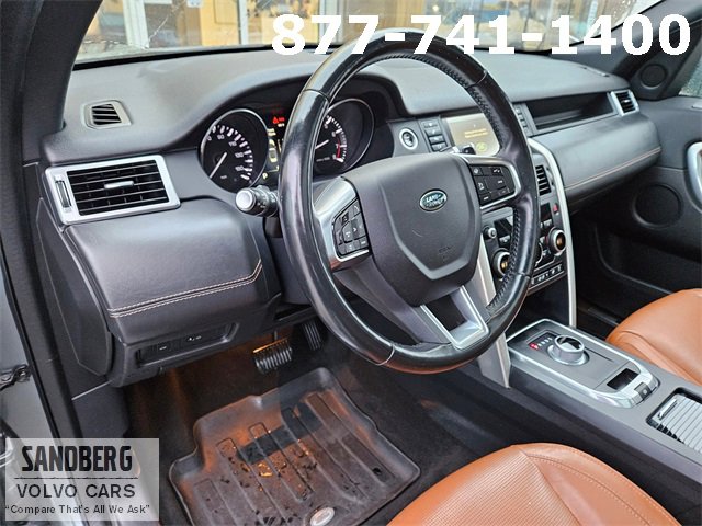 Used 2015 Land Rover Discovery Sport HSE Luxury image 17