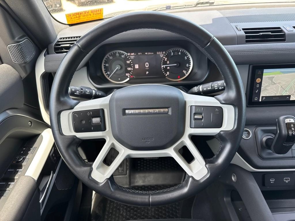 Used 2023 Land Rover Defender 110 SE AWD/4WD image 10