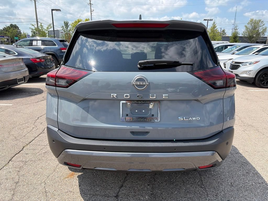 Used 2023 Nissan Rogue SL AWD/4WD image 39