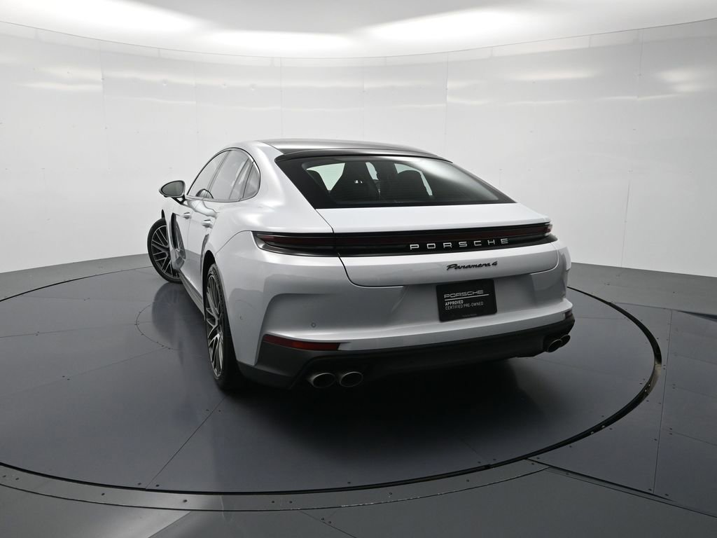 Used 2024 Porsche Panamera 4 image 27