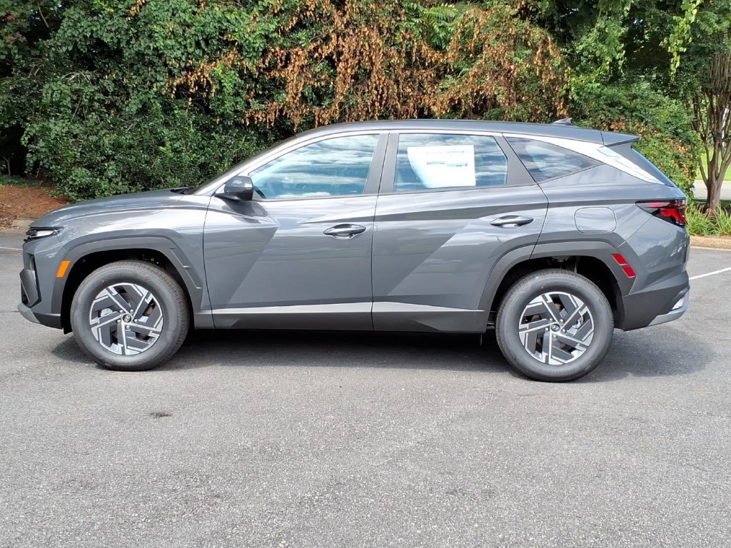 New 2026 Hyundai Tucson Blue SE AWD/4WD image 3